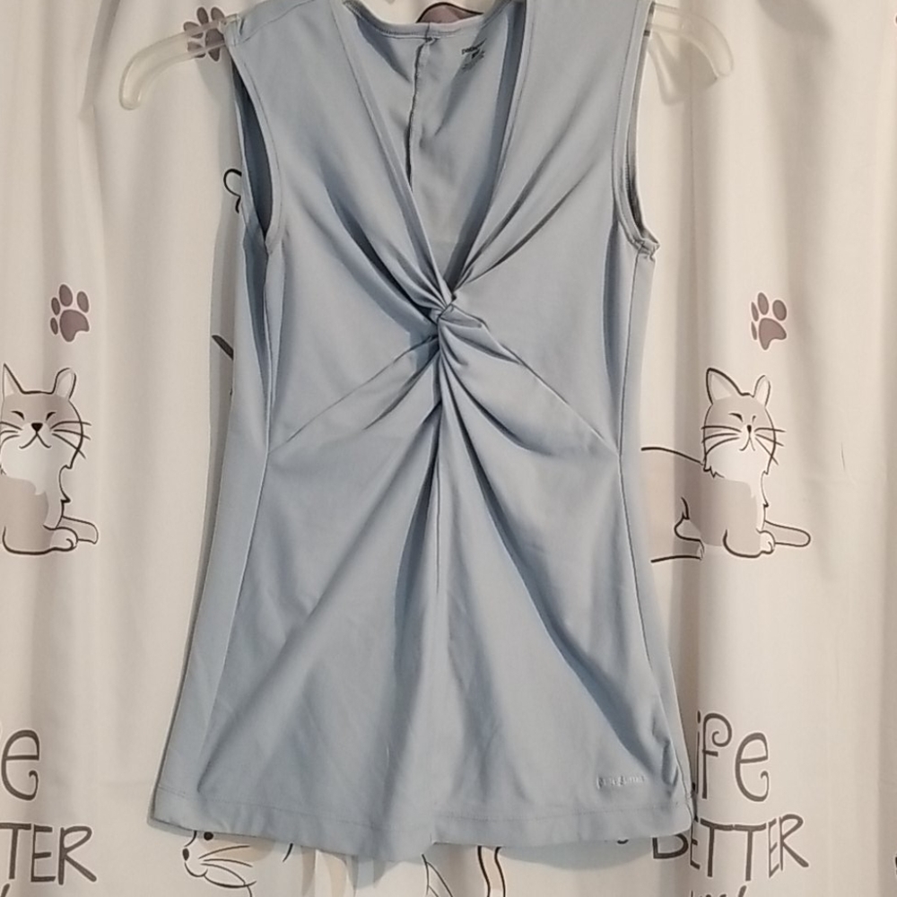 Twist front tank top small